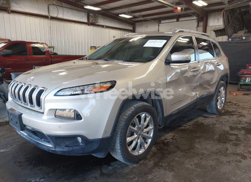 Photo 2 of 2015 Jeep Cherokee LIMITED (VIN 1C4PJMDS0FW581164)
