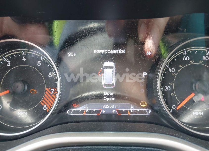 Photo 16 of 2015 Jeep Cherokee LIMITED (VIN 1C4PJMDS0FW790064)