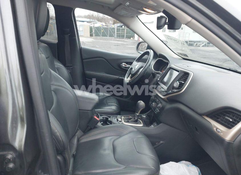 Photo 5 of 2016 Jeep Cherokee LIMITED (VIN 1C4PJMDS0GW142628)