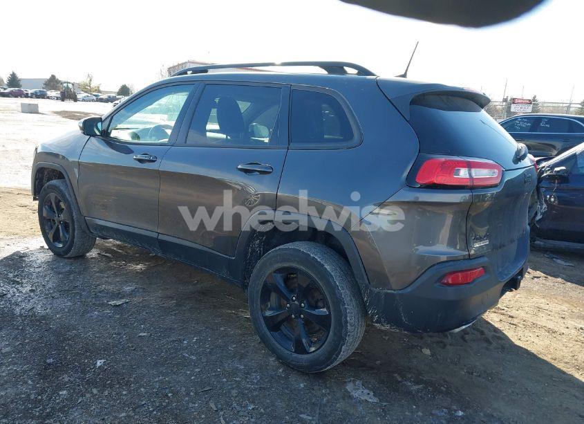 Photo 3 of 2017 Jeep Cherokee HIGH ALTITUDE 4X4 (VIN 1C4PJMDS0HW647733)