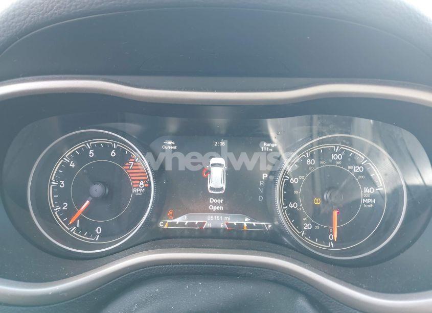 Photo 7 of 2017 Jeep Cherokee HIGH ALTITUDE 4X4 (VIN 1C4PJMDS0HW647733)