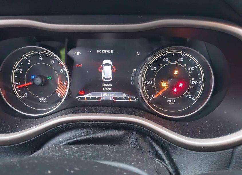 Photo 7 of 2015 Jeep Cherokee LIMITED (VIN 1C4PJMDS1FW538551)