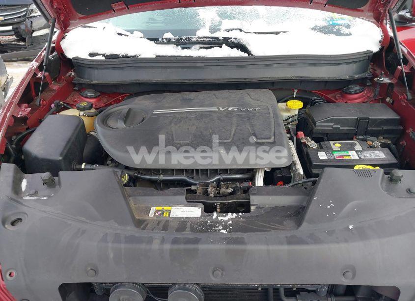Photo 10 of 2015 Jeep Cherokee LIMITED (VIN 1C4PJMDS1FW551185)