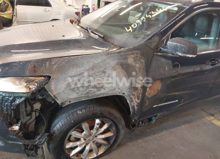 Photo 11 of 2016 Jeep Cherokee LIMITED (VIN 1C4PJMDS1GW104275)