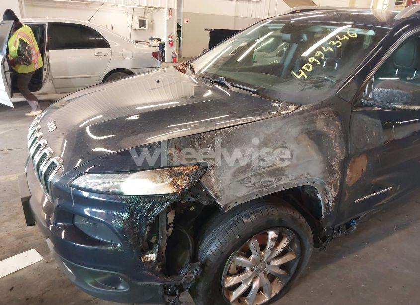 Photo 6 of 2016 Jeep Cherokee LIMITED (VIN 1C4PJMDS1GW104275)