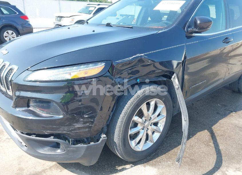 Photo 6 of 2016 Jeep Cherokee LIMITED (VIN 1C4PJMDS1GW187030)