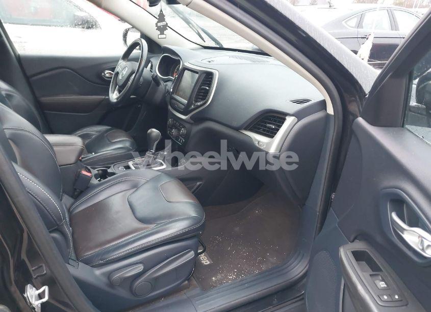 Photo 5 of 2016 Jeep Cherokee LIMITED (VIN 1C4PJMDS1GW201718)