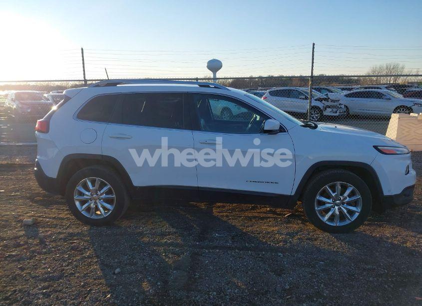 Photo 13 of 2016 Jeep Cherokee LIMITED (VIN 1C4PJMDS1GW231057)