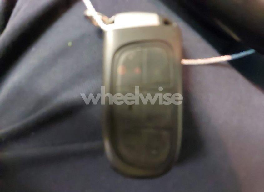 Photo 11 of 2017 Jeep Cherokee LIMITED 4X4 (VIN 1C4PJMDS1HW564120)