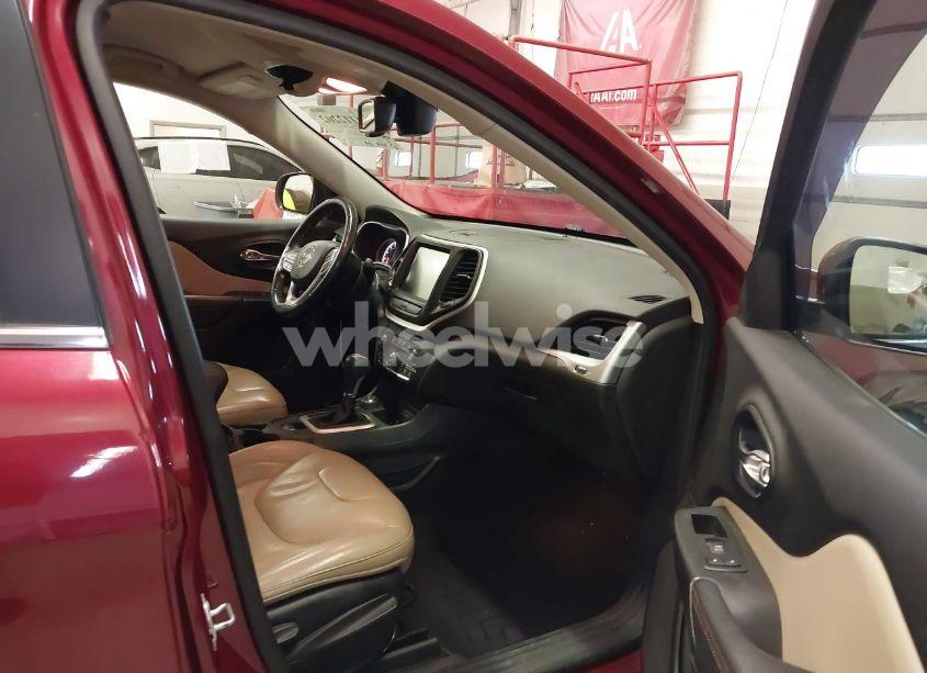 Photo 5 of 2017 Jeep Cherokee LIMITED 4X4 (VIN 1C4PJMDS1HW564120)