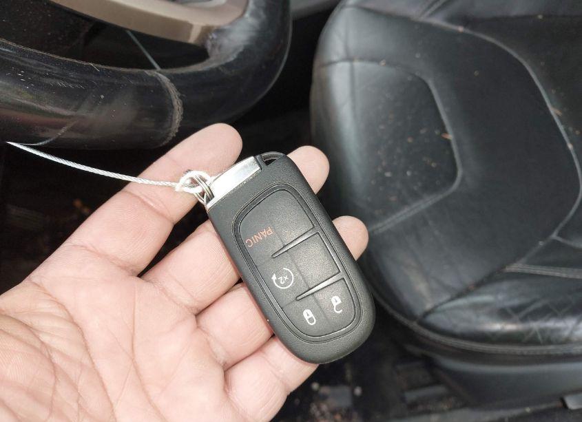 Photo 11 of 2014 Jeep Cherokee LIMITED (VIN 1C4PJMDS2EW193352)