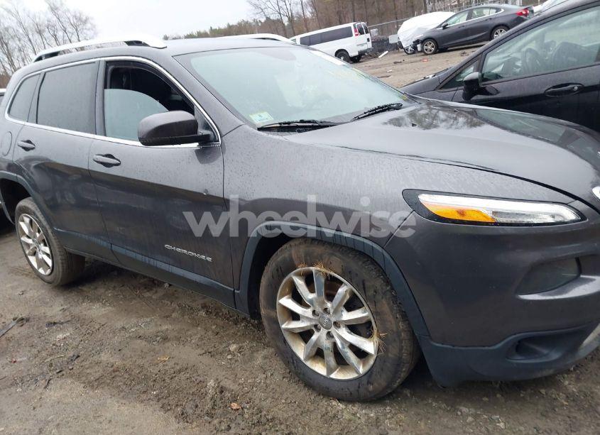 2015 Jeep Cherokee LIMITED (VIN 1C4PJMDS2FW523010) main photo