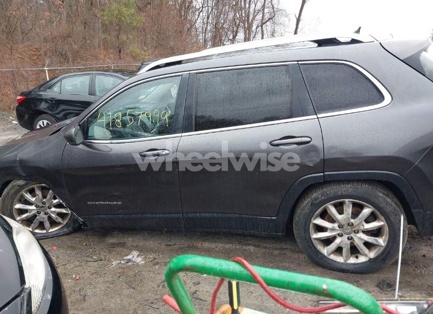 Photo 14 of 2015 Jeep Cherokee LIMITED (VIN 1C4PJMDS2FW523010)