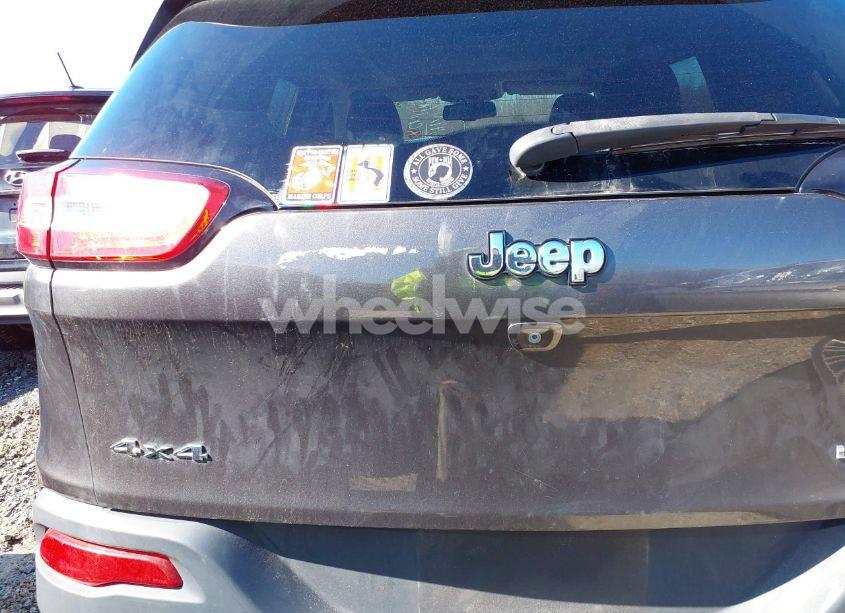 Photo 16 of 2015 Jeep Cherokee LIMITED (VIN 1C4PJMDS2FW604136)