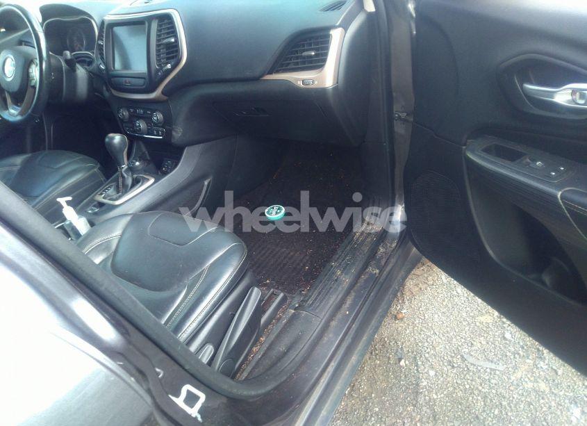 Photo 5 of 2015 Jeep Cherokee LIMITED (VIN 1C4PJMDS2FW604136)