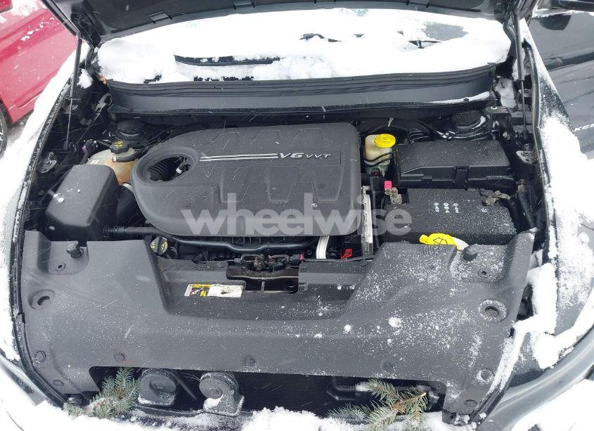 Photo 10 of 2016 Jeep Cherokee LIMITED (VIN 1C4PJMDS2GW145479)