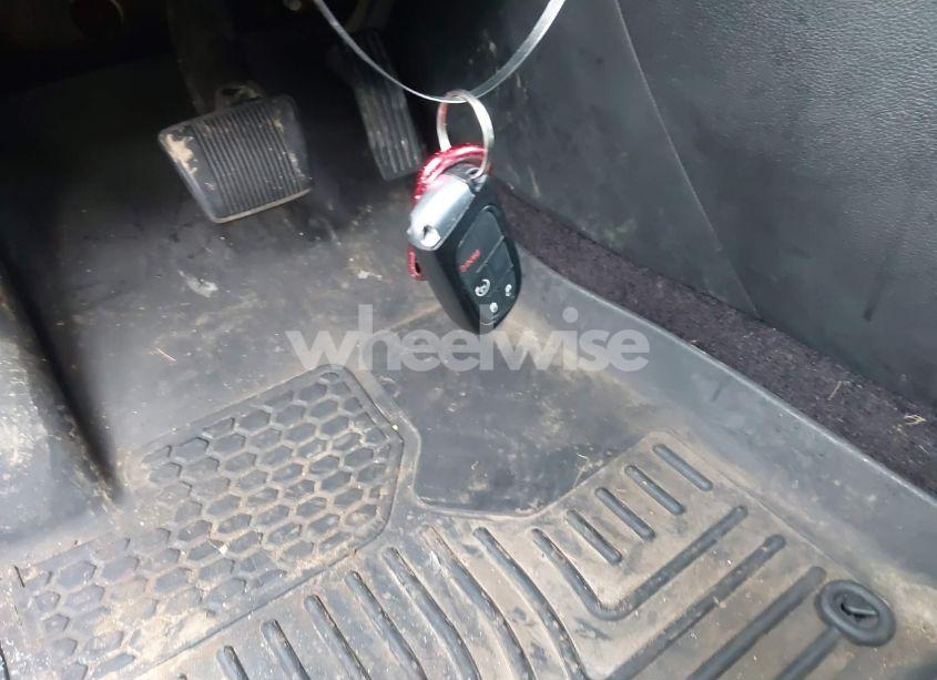 Photo 11 of 2016 Jeep Cherokee LIMITED (VIN 1C4PJMDS2GW145479)