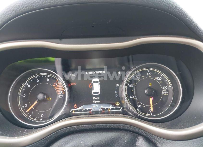 Photo 15 of 2016 Jeep Cherokee LIMITED (VIN 1C4PJMDS2GW145479)