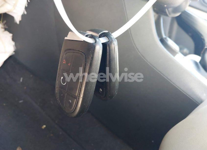 Photo 11 of 2016 Jeep Cherokee LIMITED (VIN 1C4PJMDS2GW226529)