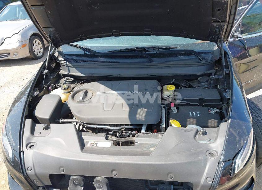 Photo 10 of 2016 Jeep Cherokee LIMITED (VIN 1C4PJMDS2GW228619)