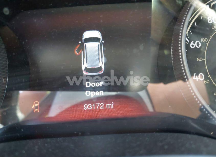 Photo 7 of 2016 Jeep Cherokee LIMITED (VIN 1C4PJMDS2GW228619)