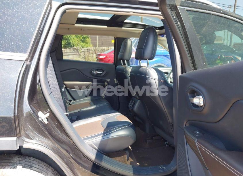 Photo 8 of 2016 Jeep Cherokee LIMITED (VIN 1C4PJMDS2GW228619)