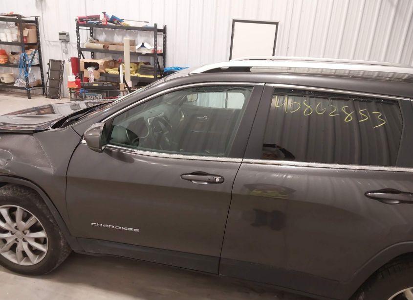 Photo 15 of 2016 Jeep Cherokee LIMITED (VIN 1C4PJMDS2GW234713)