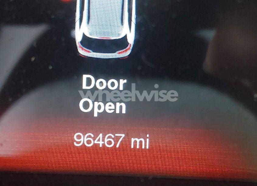 Photo 15 of 2017 Jeep Cherokee HIGH ALTITUDE 4X4 (VIN 1C4PJMDS2HW569245)