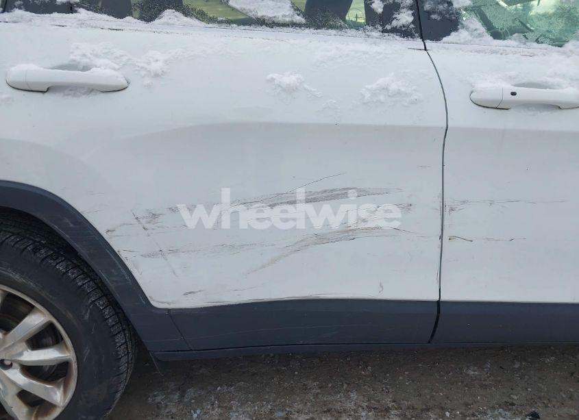 Photo 18 of 2017 Jeep Cherokee LIMITED 4X4 (VIN 1C4PJMDS2HW601174)