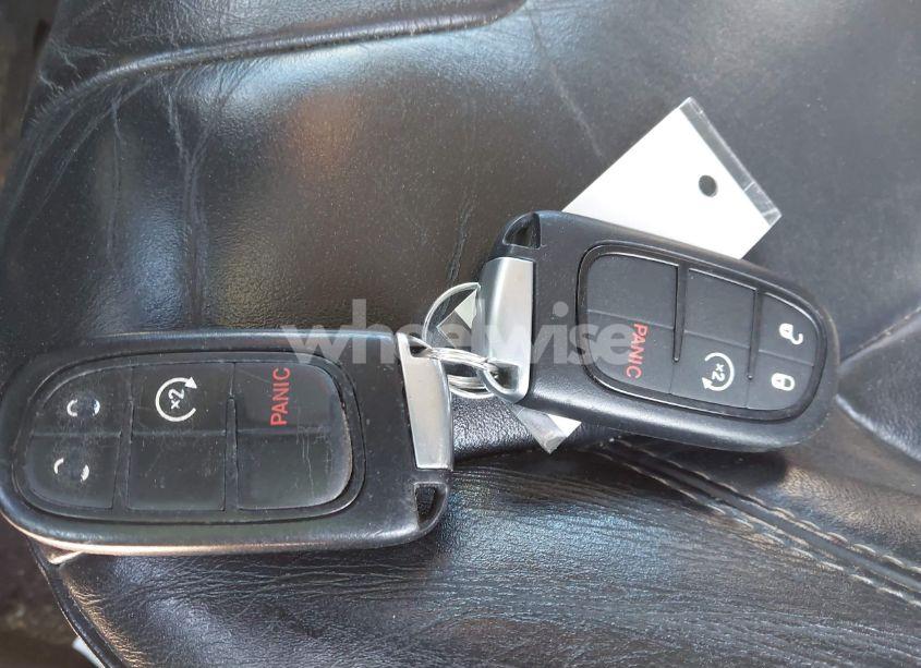 Photo 11 of 2017 Jeep Cherokee LIMITED 4X4 (VIN 1C4PJMDS2HW633476)