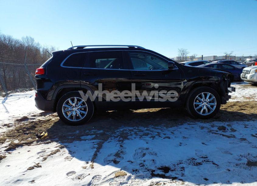 Photo 13 of 2017 Jeep Cherokee LIMITED 4X4 (VIN 1C4PJMDS2HW636670)