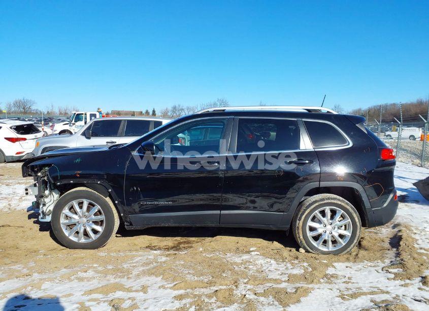 Photo 14 of 2017 Jeep Cherokee LIMITED 4X4 (VIN 1C4PJMDS2HW636670)