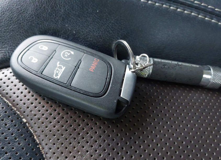 Photo 11 of 2014 Jeep Cherokee LIMITED (VIN 1C4PJMDS3EW300411)