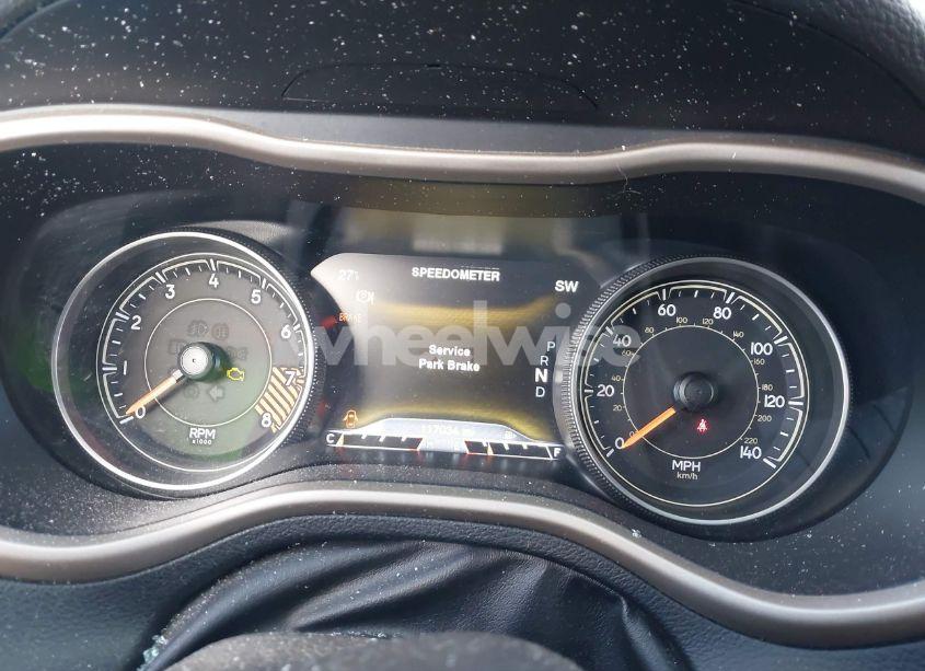 Photo 7 of 2015 Jeep Cherokee LIMITED (VIN 1C4PJMDS3FW710823)