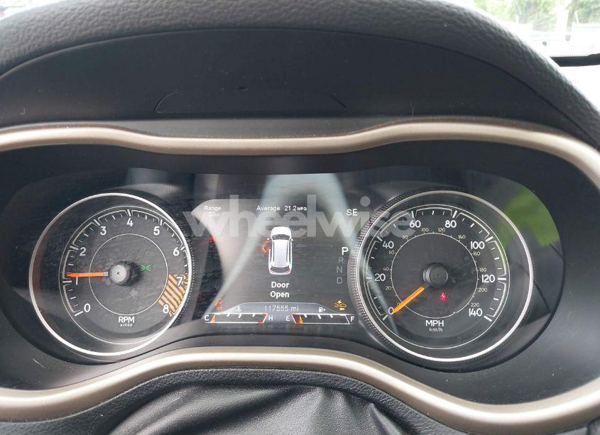 Photo 7 of 2015 Jeep Cherokee LIMITED (VIN 1C4PJMDS3FW753008)