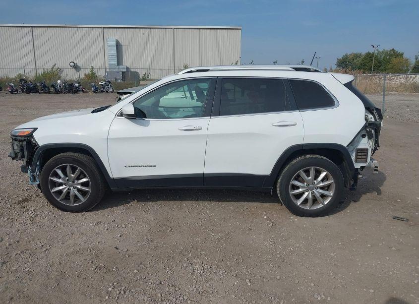 Photo 14 of 2016 Jeep Cherokee LIMITED (VIN 1C4PJMDS3GW124107)