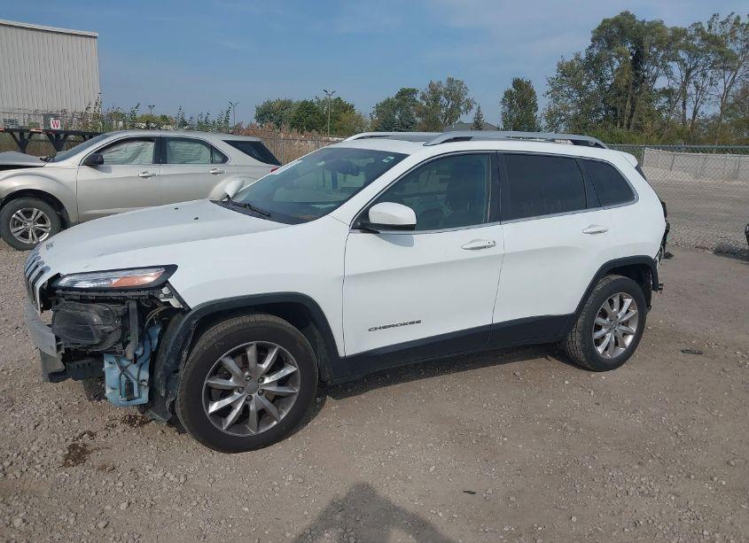 Photo 2 of 2016 Jeep Cherokee LIMITED (VIN 1C4PJMDS3GW124107)