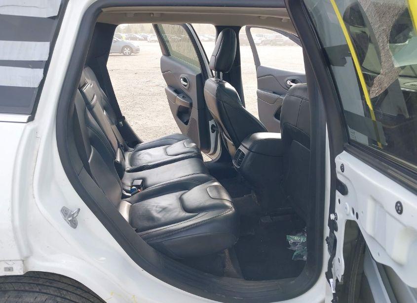 Photo 8 of 2016 Jeep Cherokee LIMITED (VIN 1C4PJMDS3GW124107)