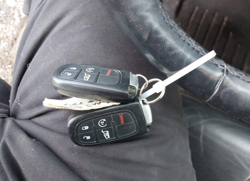 Photo 11 of 2014 Jeep Cherokee LIMITED (VIN 1C4PJMDS4EW129054)