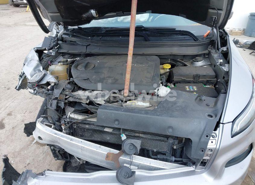 Photo 10 of 2014 Jeep Cherokee LIMITED (VIN 1C4PJMDS4EW141477)