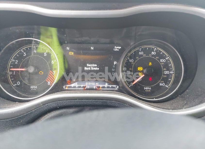 Photo 7 of 2014 Jeep Cherokee LIMITED (VIN 1C4PJMDS4EW156304)