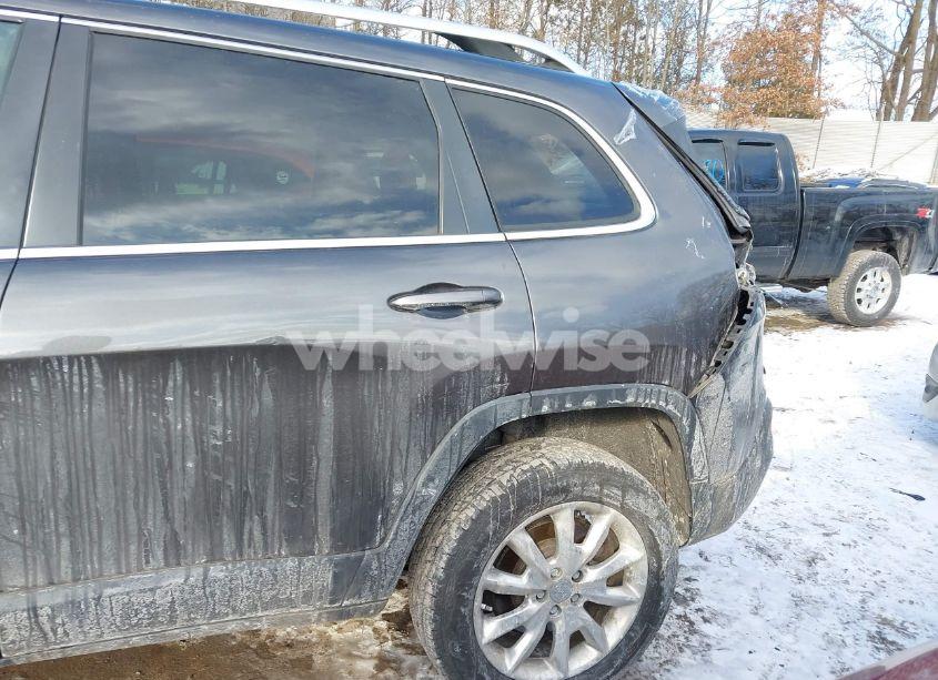 Photo 22 of 2014 Jeep Cherokee LIMITED (VIN 1C4PJMDS4EW236220)