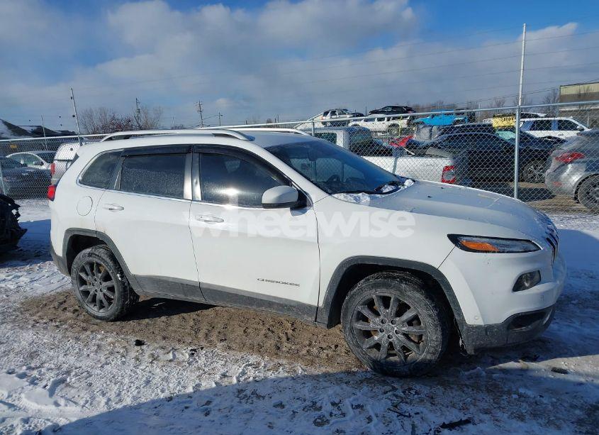 Photo 13 of 2015 Jeep Cherokee LIMITED (VIN 1C4PJMDS4FW713567)
