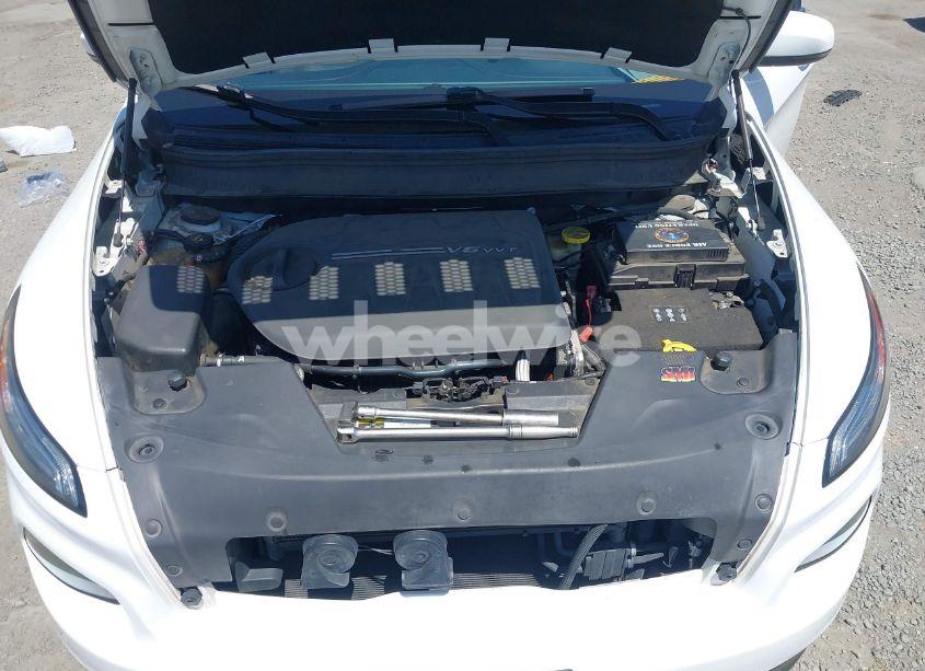 Photo 10 of 2015 Jeep Cherokee LIMITED (VIN 1C4PJMDS4FW729171)