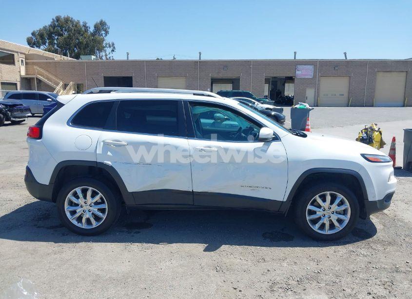 Photo 13 of 2015 Jeep Cherokee LIMITED (VIN 1C4PJMDS4FW729171)