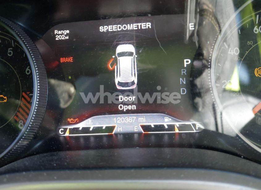 Photo 7 of 2015 Jeep Cherokee LIMITED (VIN 1C4PJMDS4FW735584)