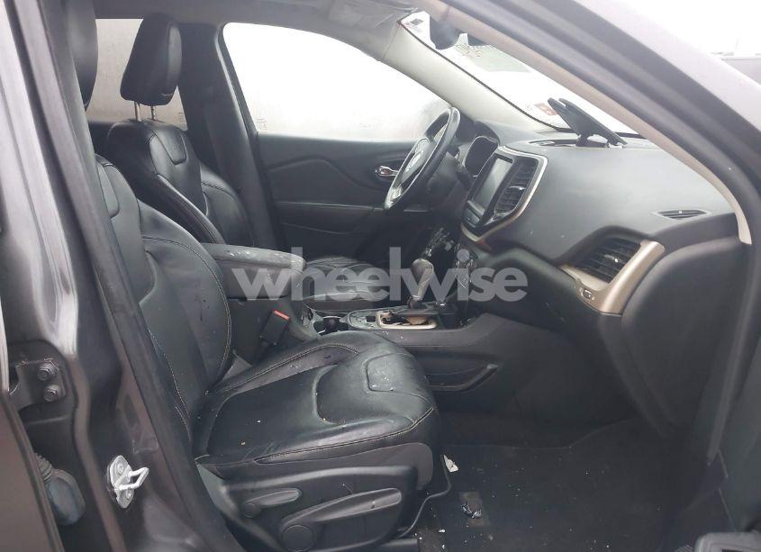 Photo 5 of 2015 Jeep Cherokee LIMITED (VIN 1C4PJMDS4FW735973)