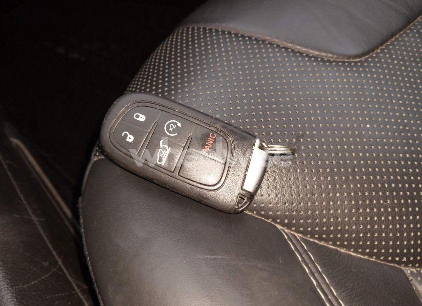 Photo 11 of 2016 Jeep Cherokee LIMITED (VIN 1C4PJMDS4GW105288)