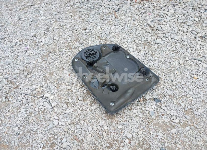 Photo 12 of 2016 Jeep Cherokee LIMITED (VIN 1C4PJMDS4GW220053)