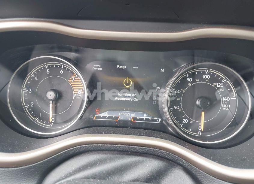 Photo 7 of 2016 Jeep Cherokee LIMITED (VIN 1C4PJMDS4GW263260)